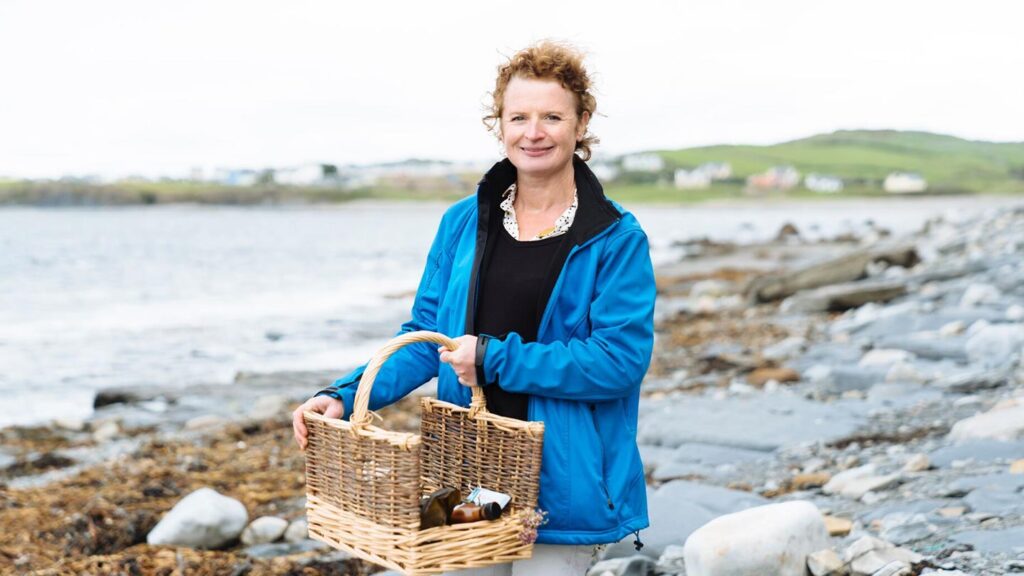 Oonagh O'Dwyer shows Trafalgar guests how to forage for wild food in Ireland