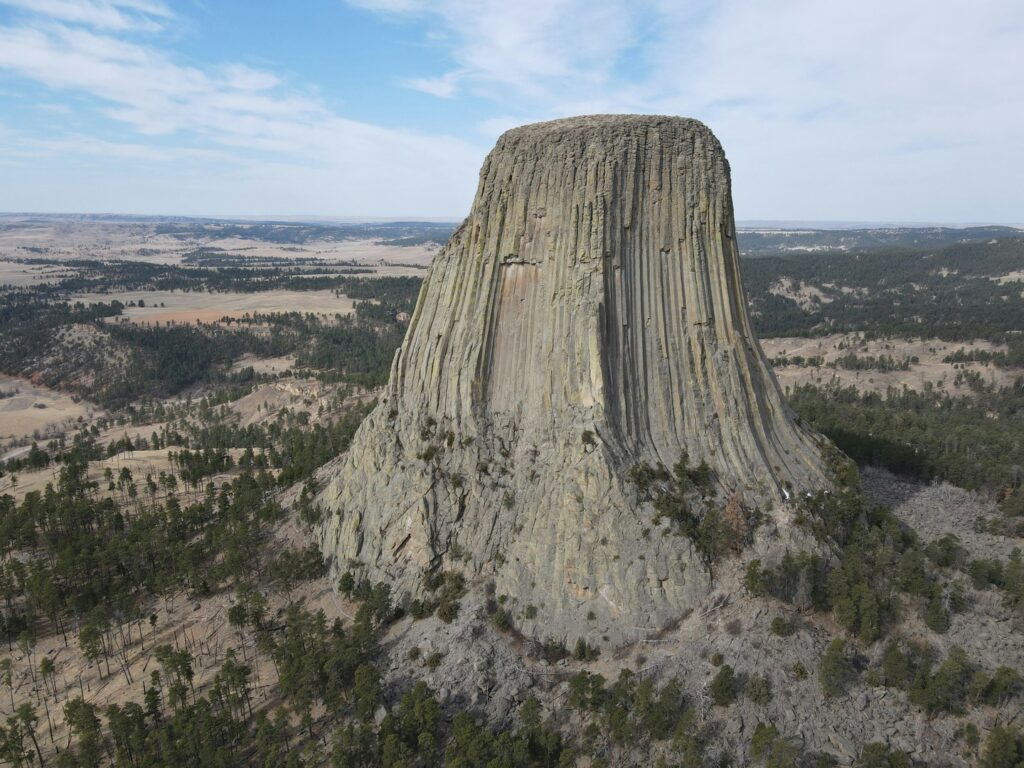 Devils Tower soaring into the sky in Wyoming