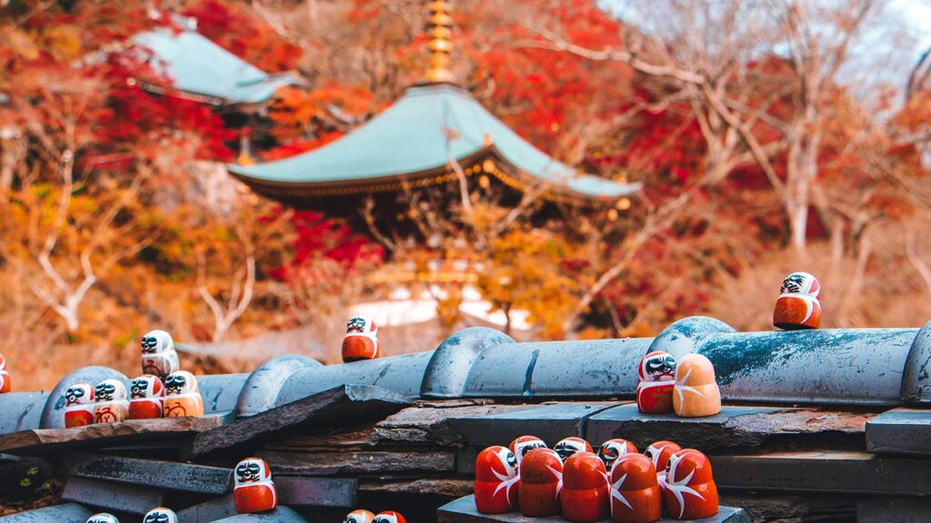 Around temples you can often find fall foliage in Japan