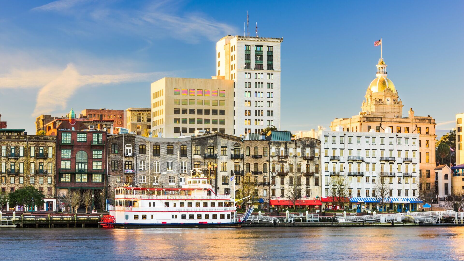 Savannah, USA riverside