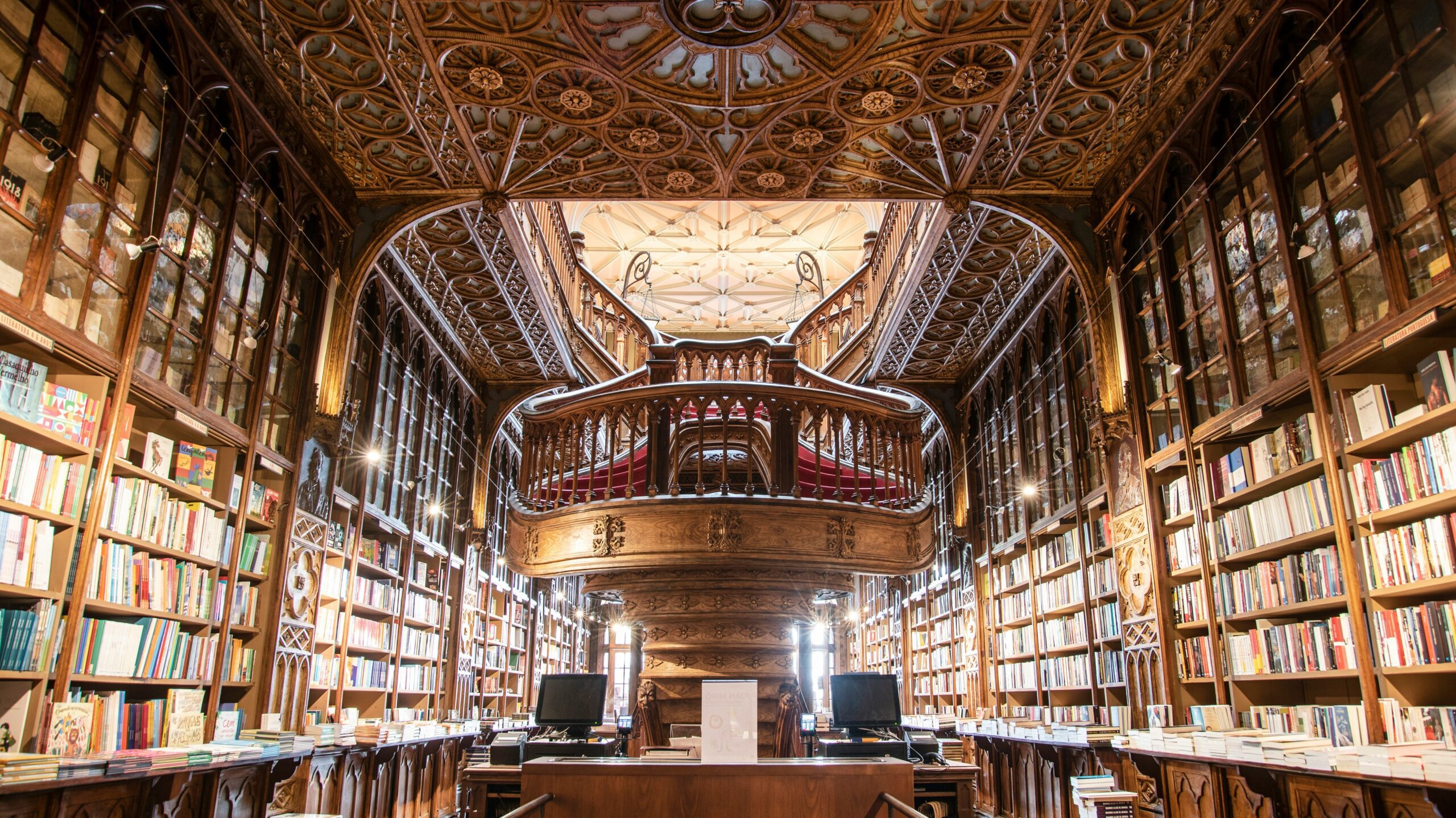 Livraria Lello bookstore in porto