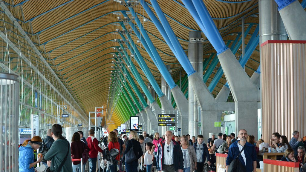 Crowds in Adolfo Suárez Madrid-Barajas Airport