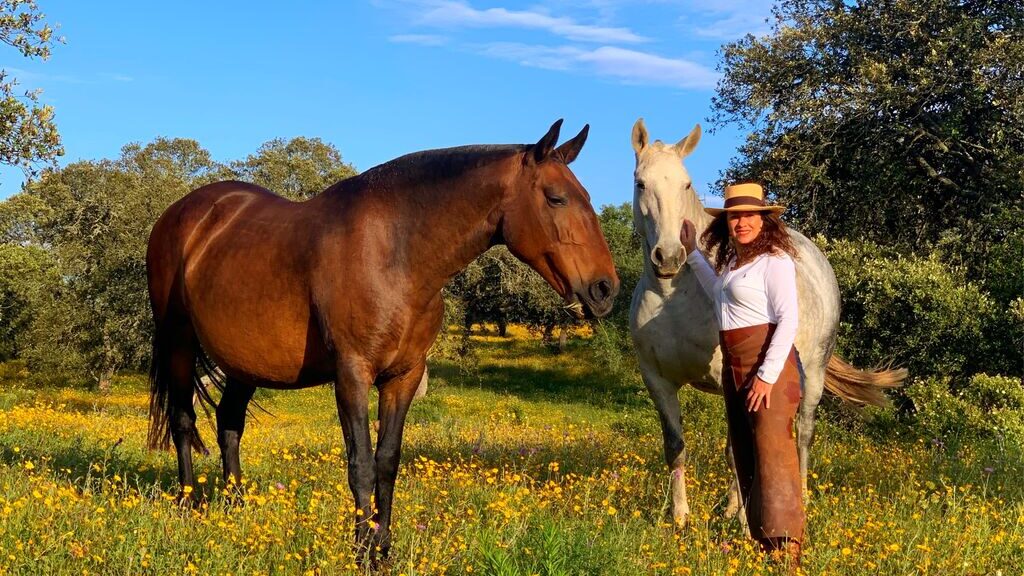 Vera with horses on a be my guest experience in Alentejo