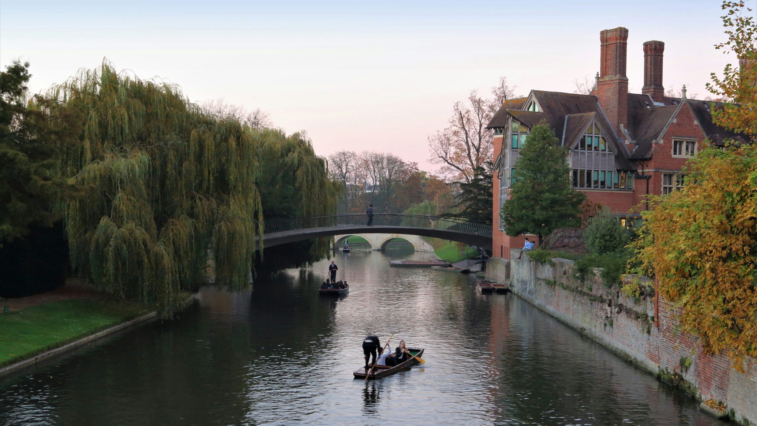 punting boat on a river in cambridge
