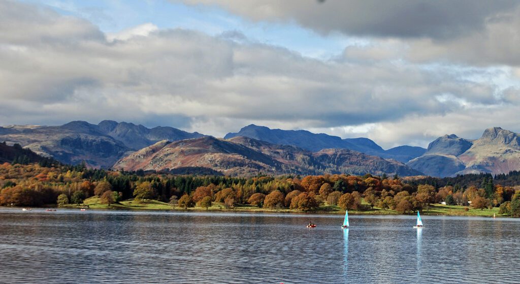 6 beautiful spots to mark the autumn equinox - Real Word
