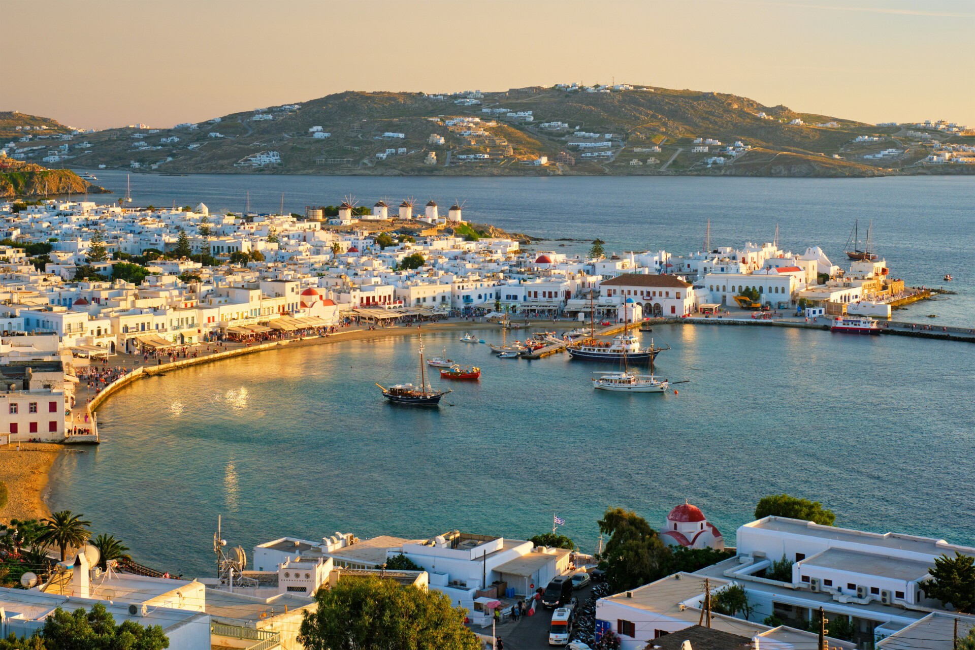 This 7-day Greece cruise is guaranteed to float your boat