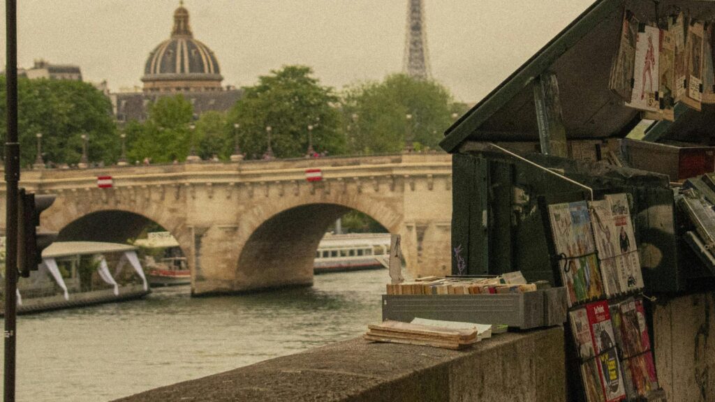 Book-selling stand on the banks of the River Seine