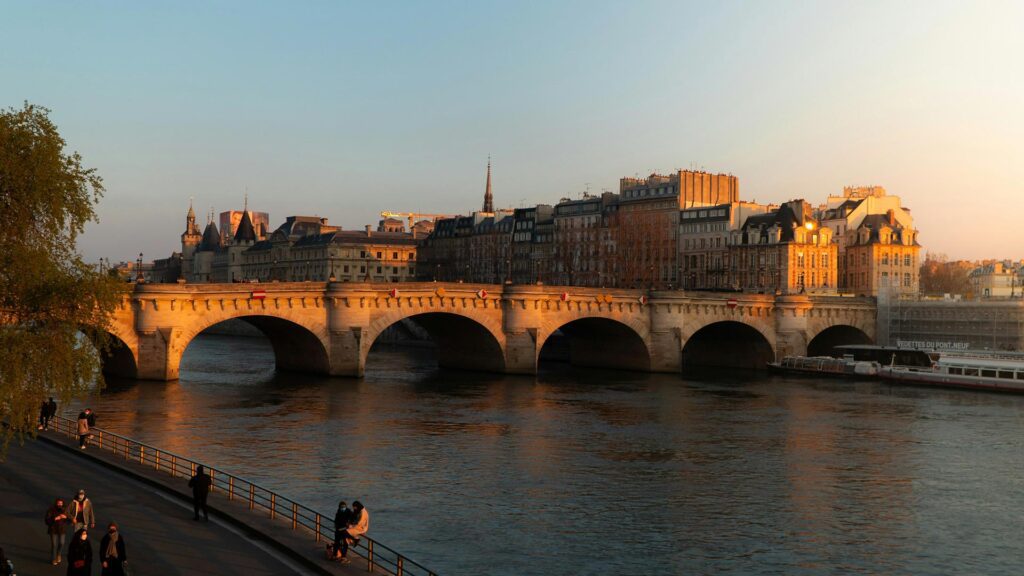 Bridge over the River Seine at sunset