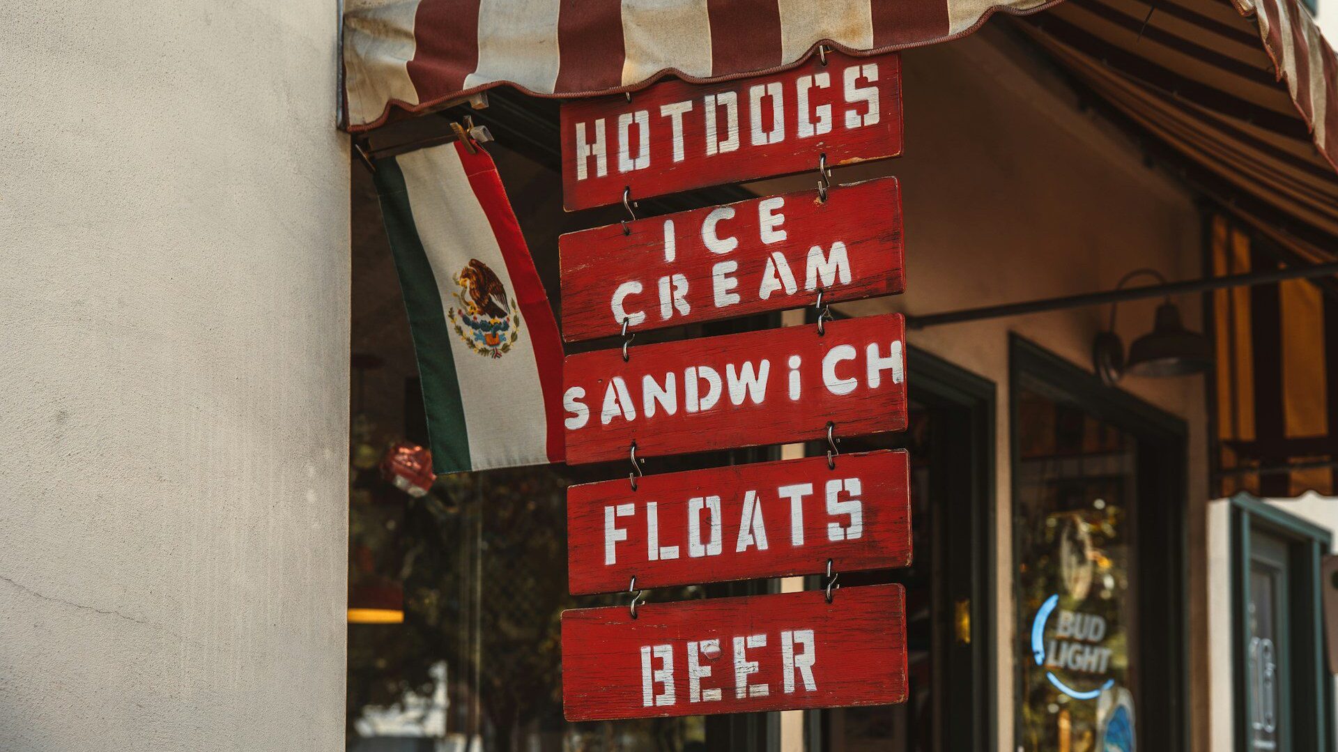 shop sign advertising food and drinks in savannah georgia