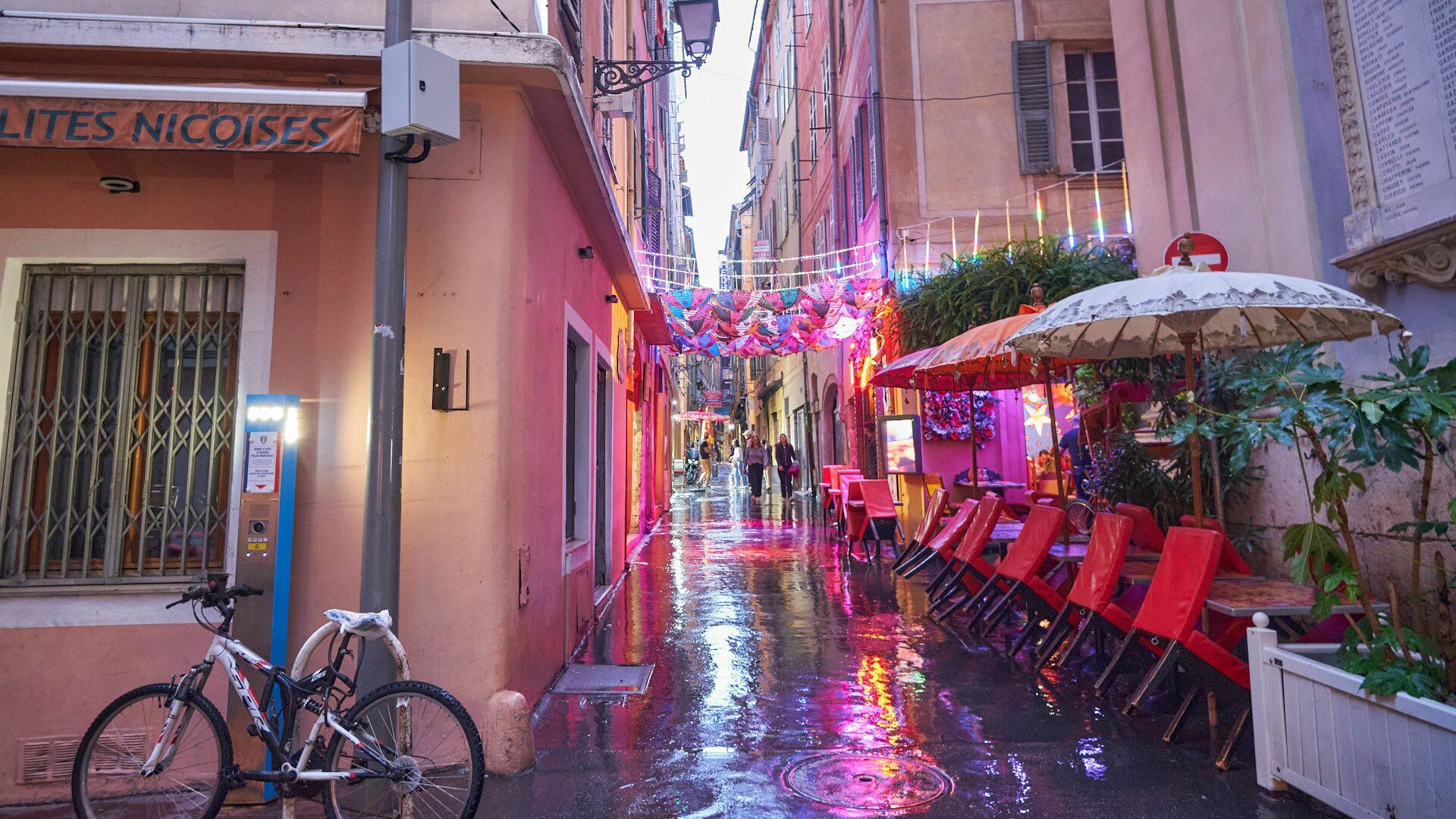 Nice in the rain