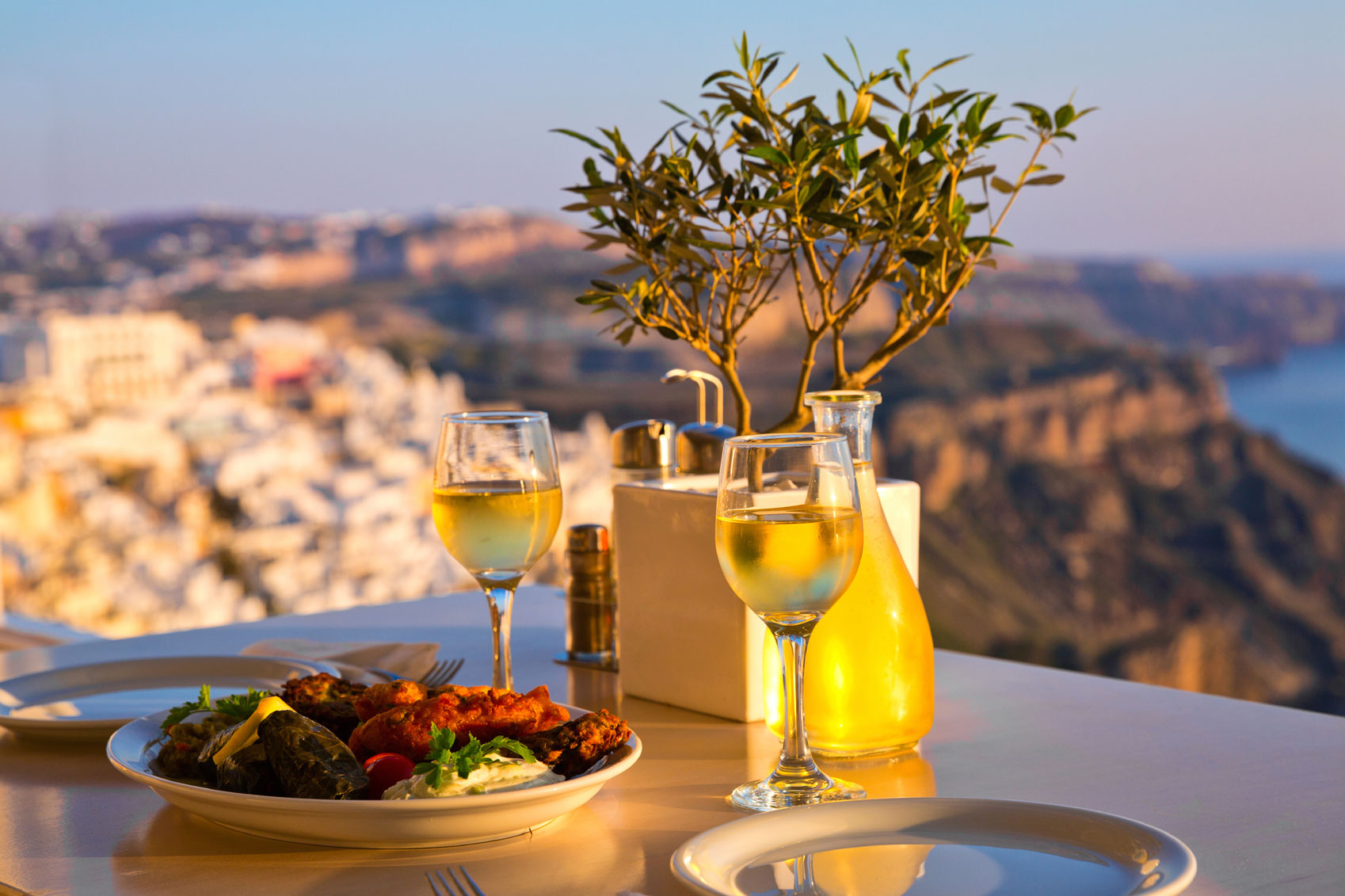 Discovering Santorini's Greek Cuisine and Wine - Real Word