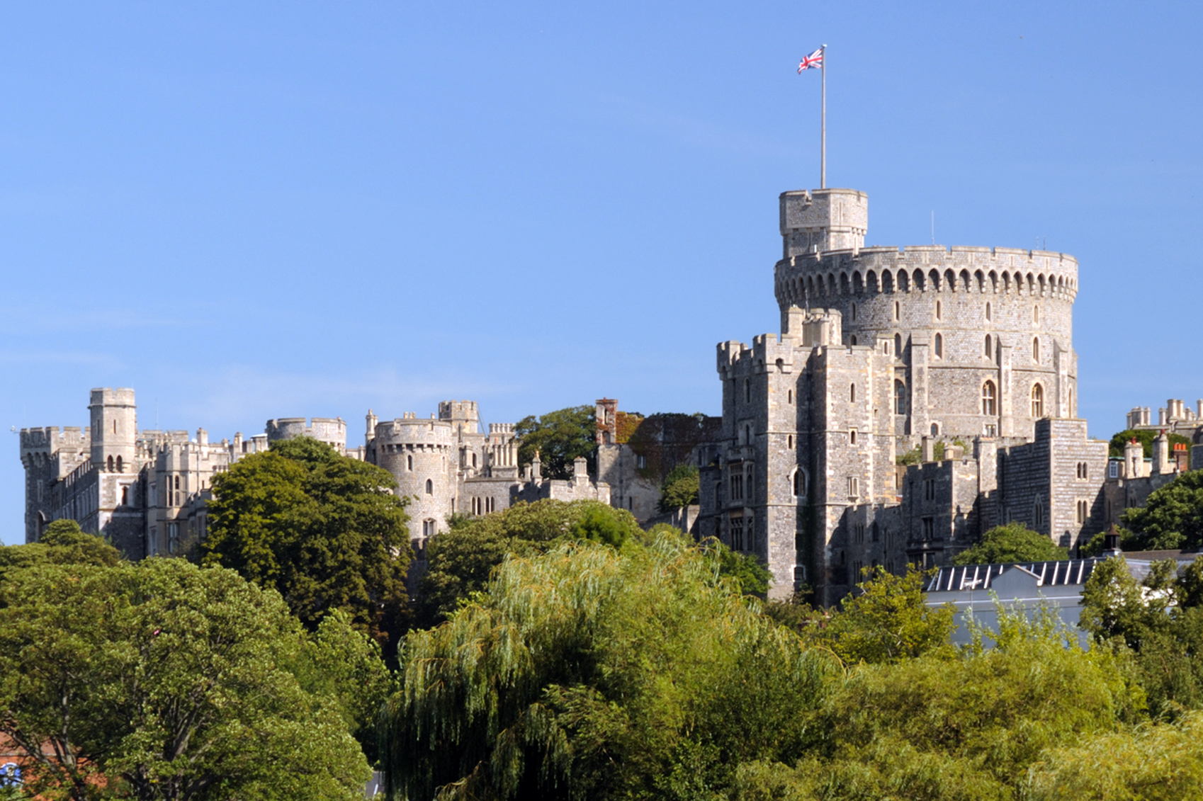 European castles Windsor-castle-www.istockphoto.comgbphotowindsor-castle-gm182226732-11163886-jvoisey