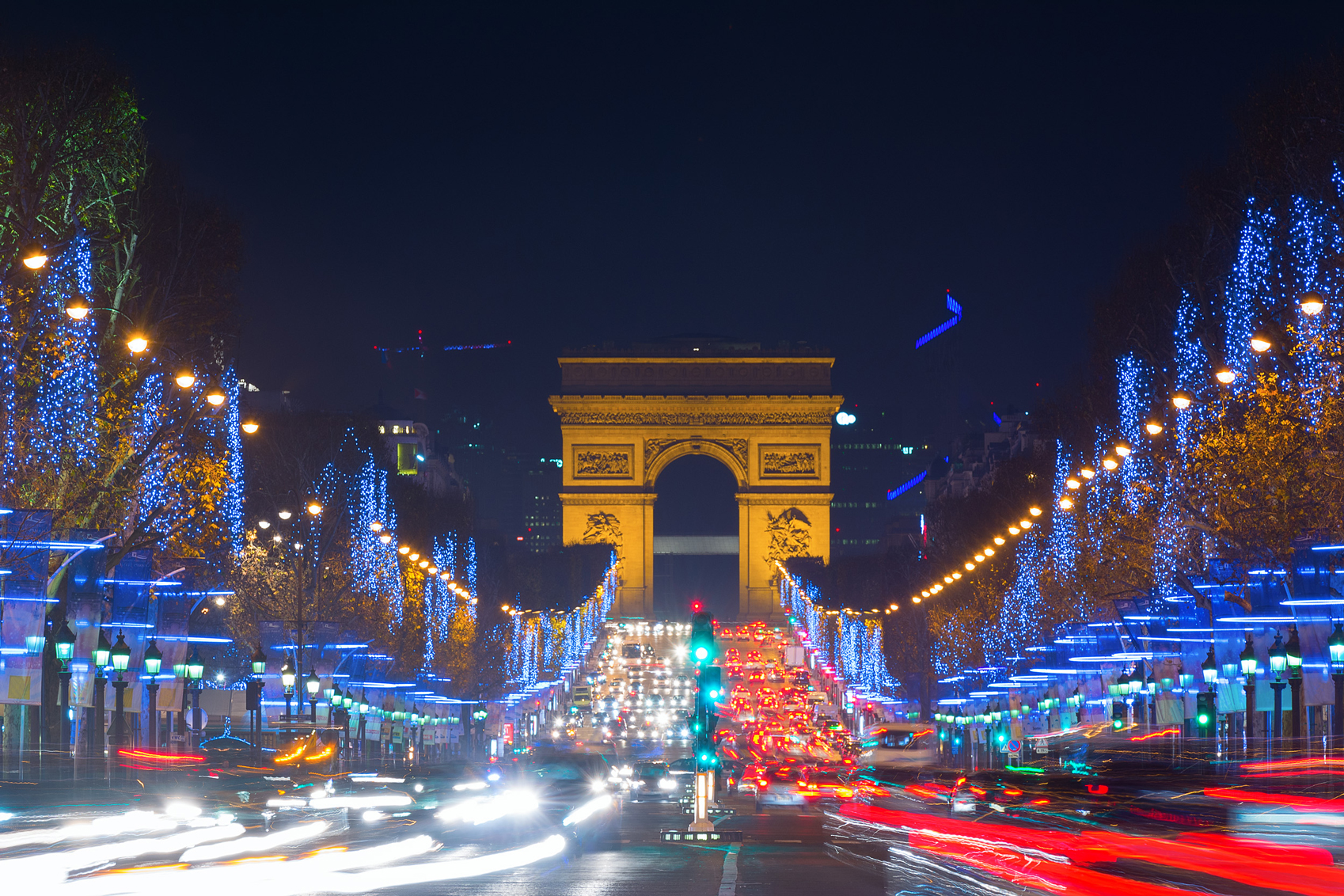 visit paris at christmas