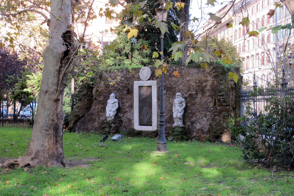 Porta Alchemica in Rome