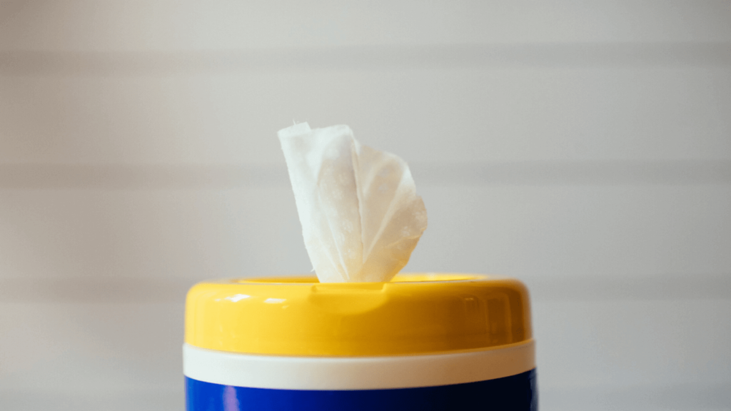 antibacterial wipes travel hygiene kit