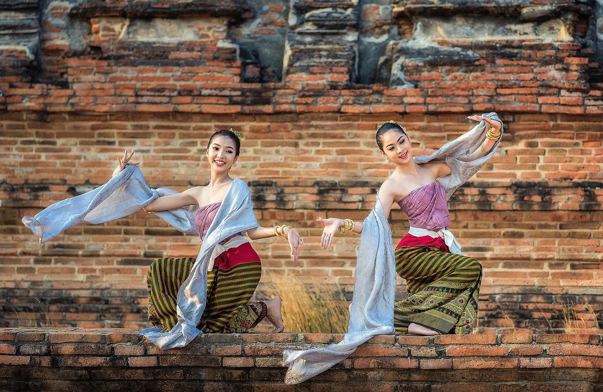 13 Of The Most Peculiar Cultural Customs Youll Find In Asia