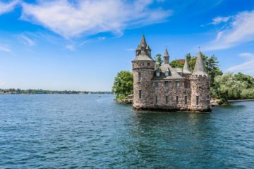 island castle Thousand Islands explore New York State USA